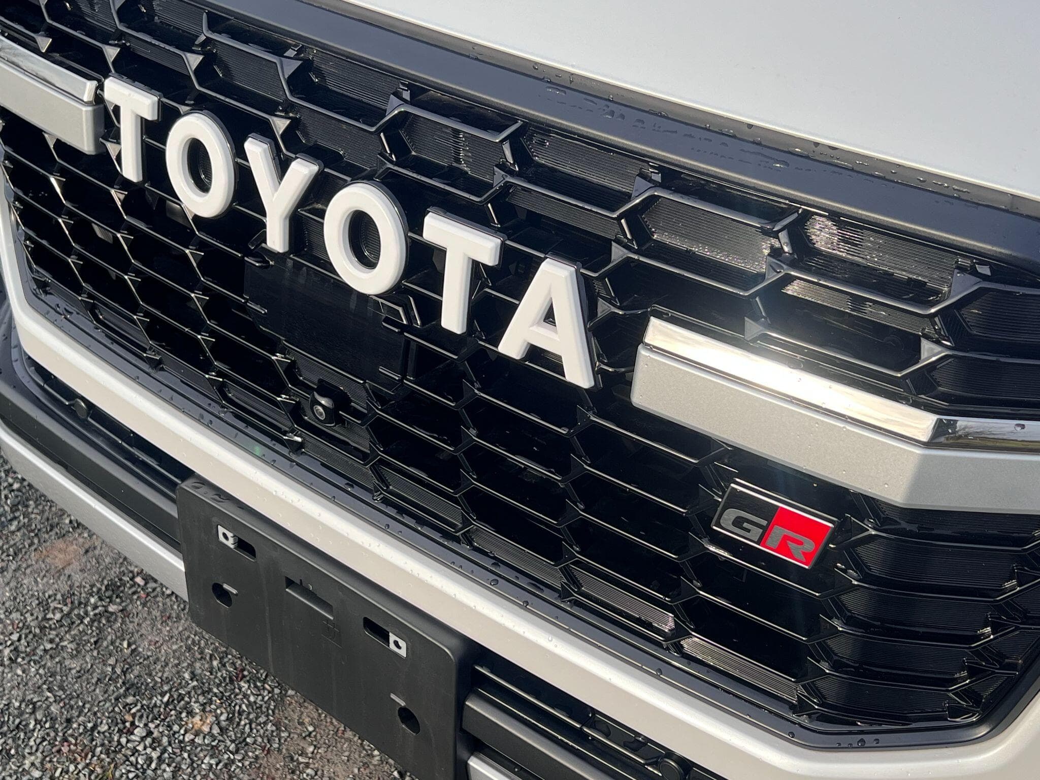 Toyota Land Cruiser - Image 23