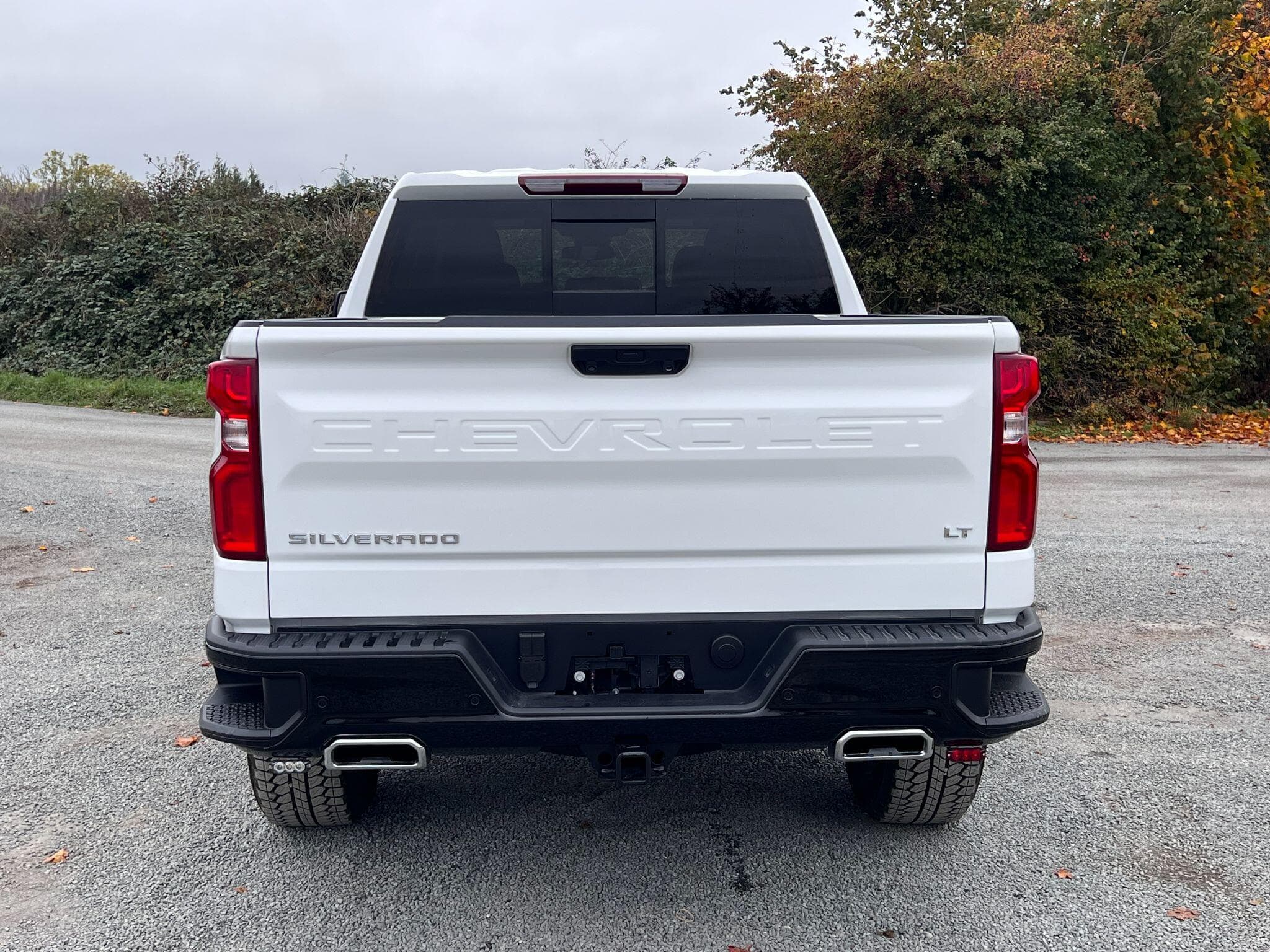 Chevrolet Silverado - Image 6