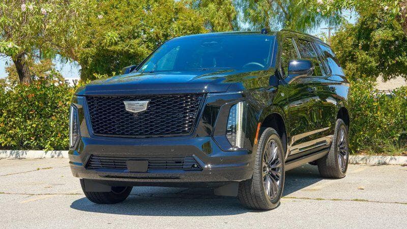 Cadillac Escalade - Image 4