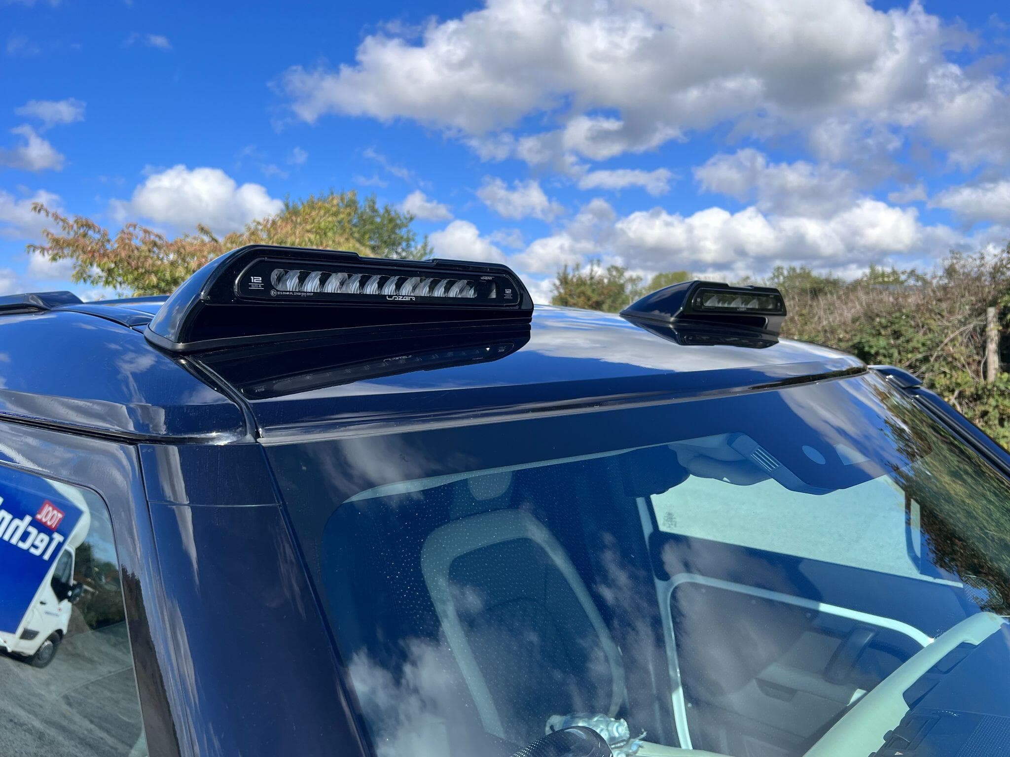 Land Rover Defender 110 - Image 30