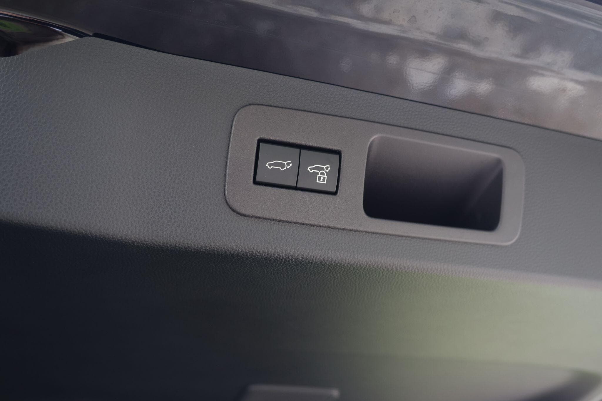Toyota Land Cruiser - Image 20
