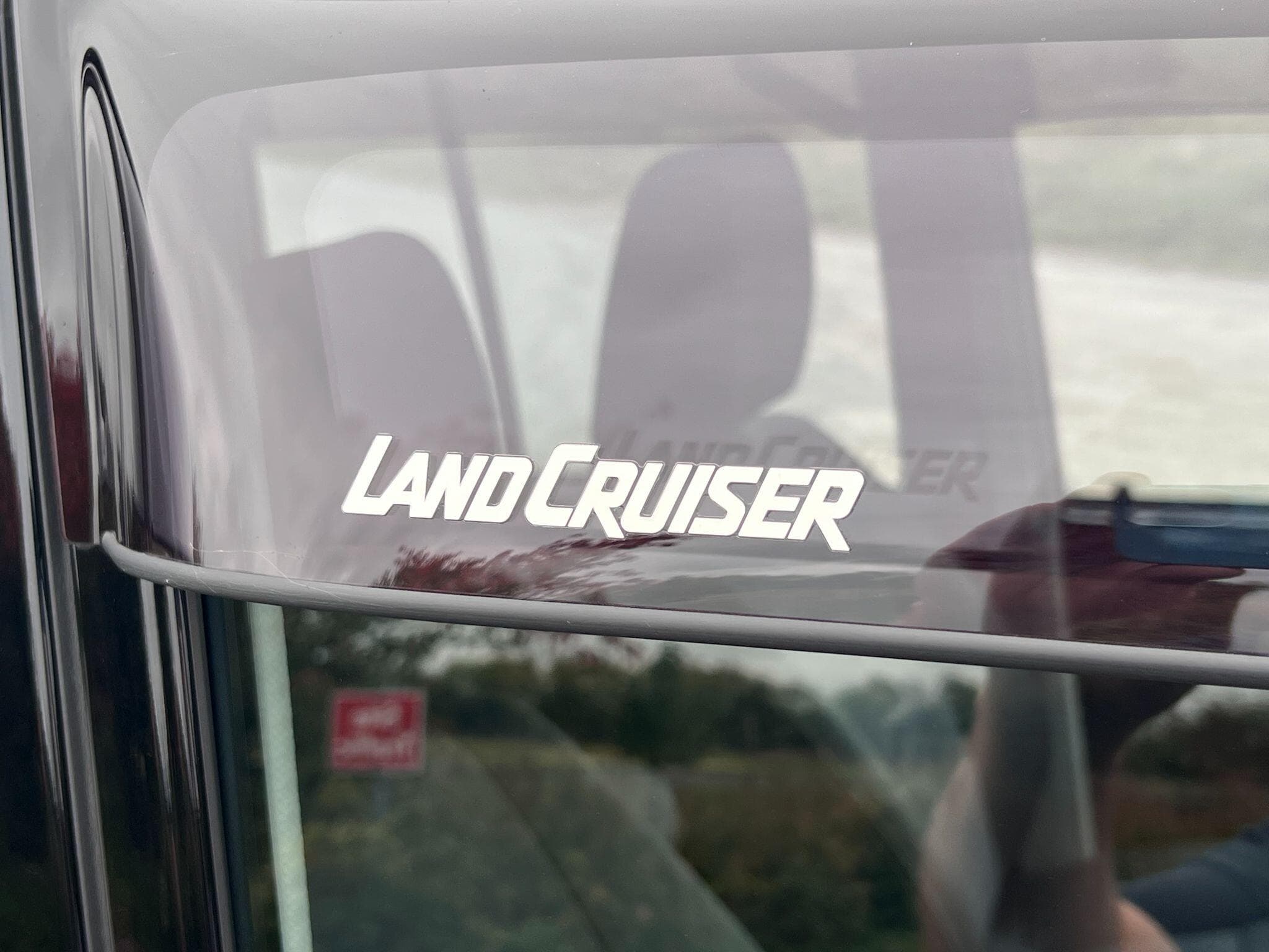 Toyota Land Cruiser - Image 23