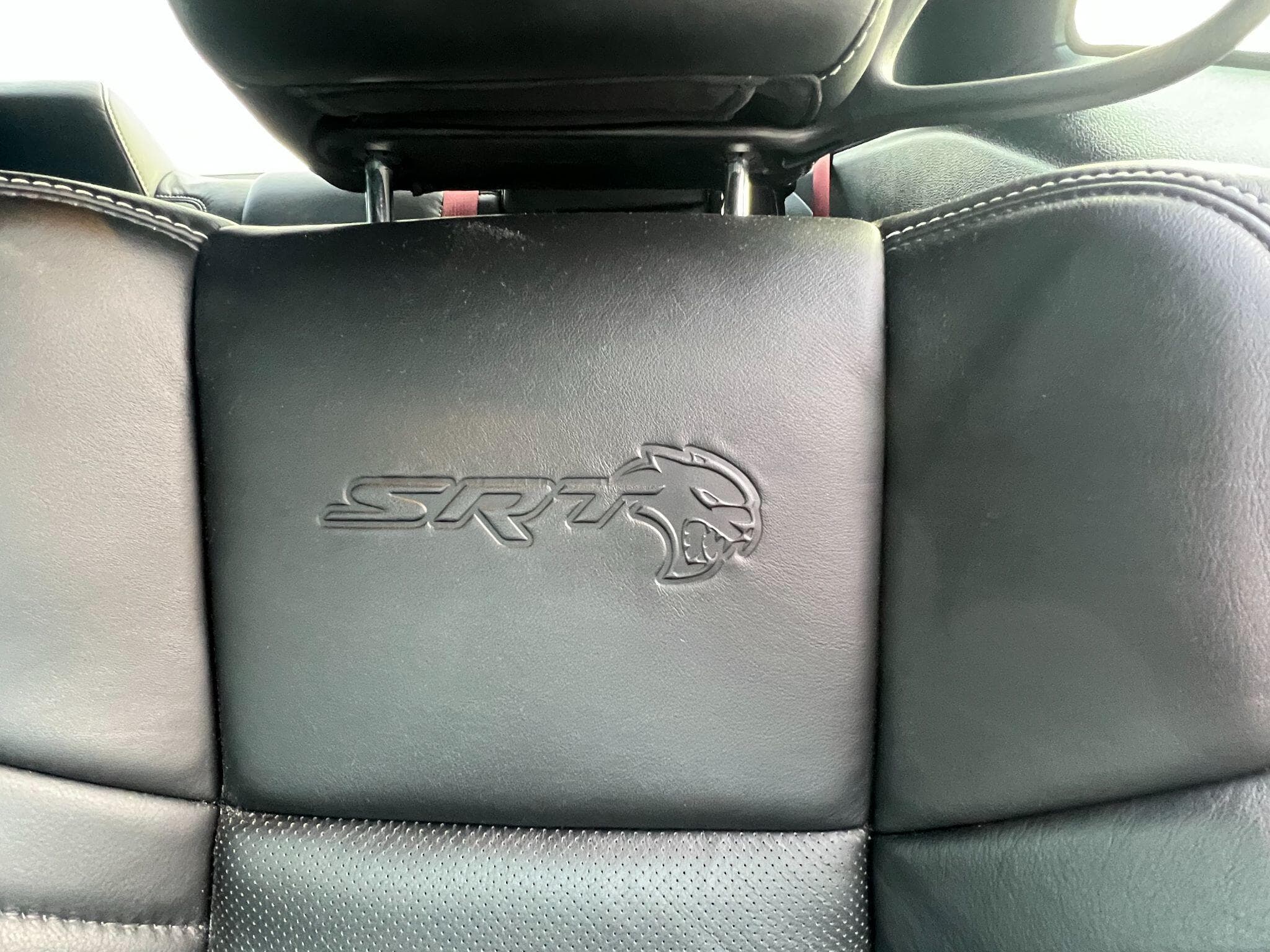 Dodge Challenger - Image 19