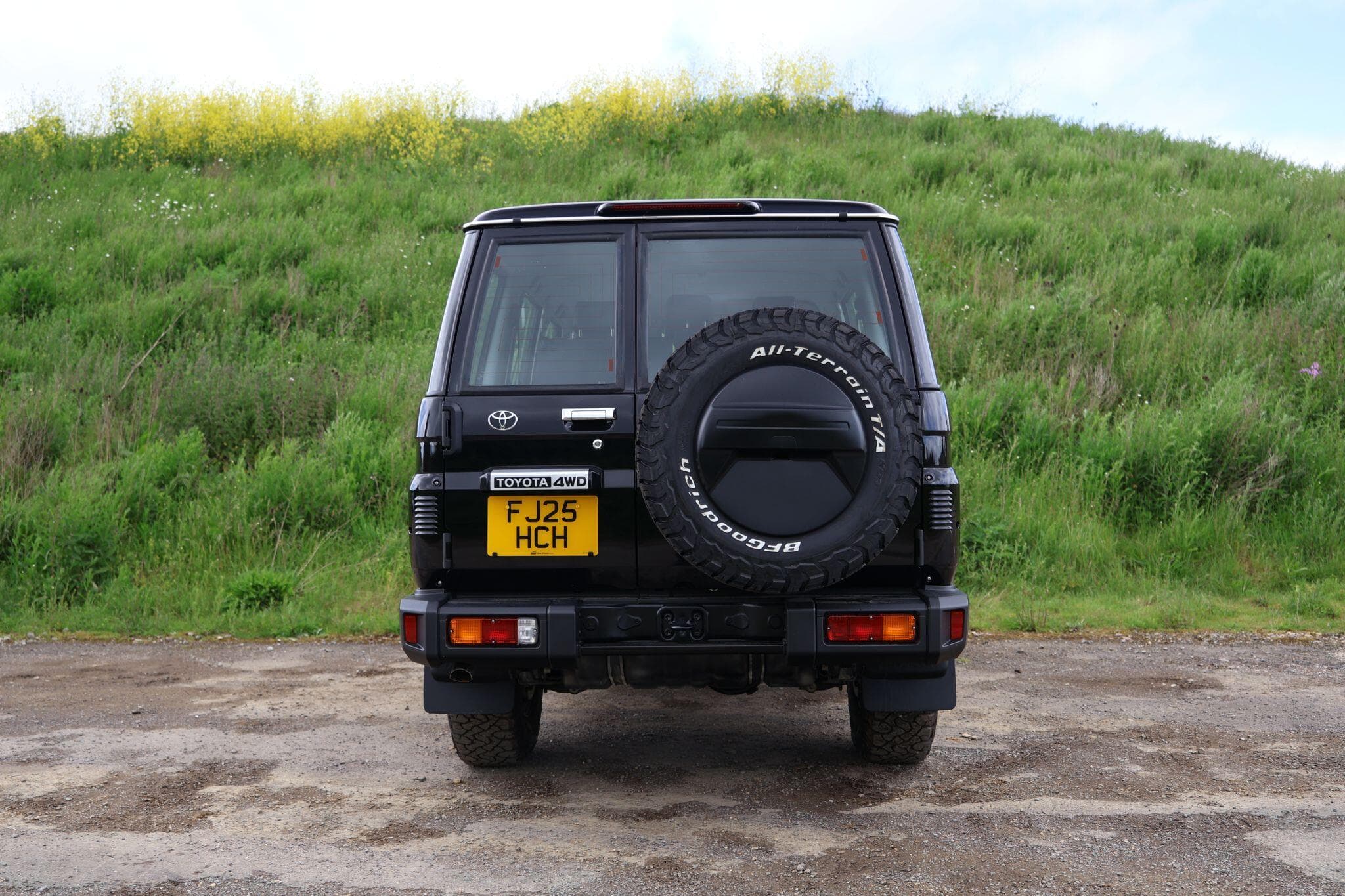 Toyota Land Cruiser - Image 47