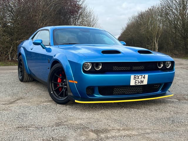 Dodge Challenger - Thumbnail 1