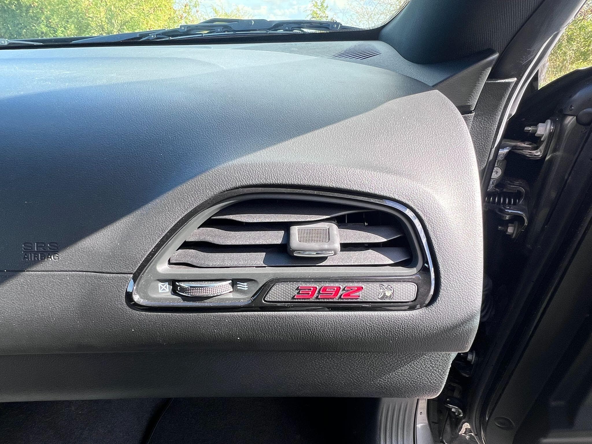 Dodge Challenger - Image 22