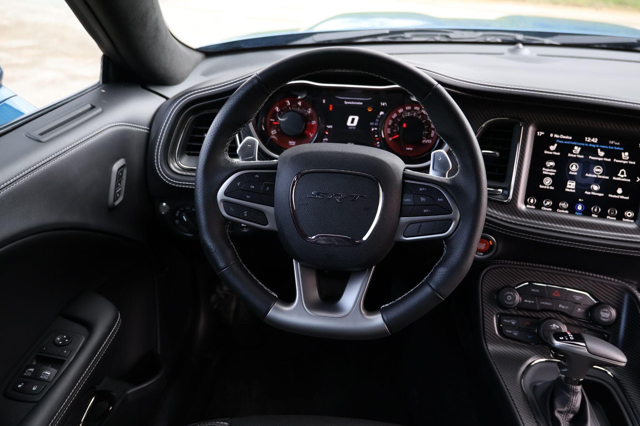 Dodge Challenger - Image 36