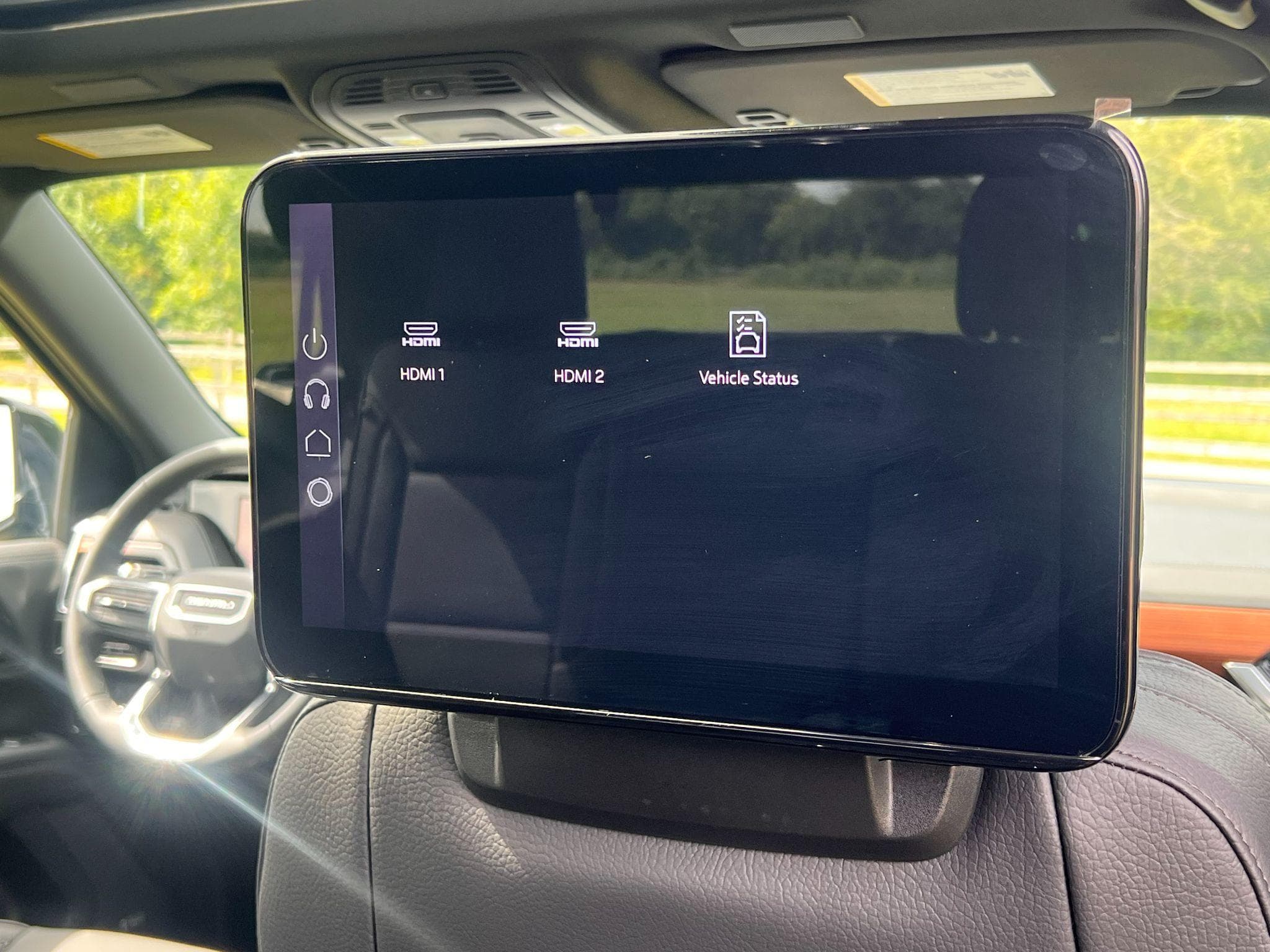 GMC Yukon - Image 47