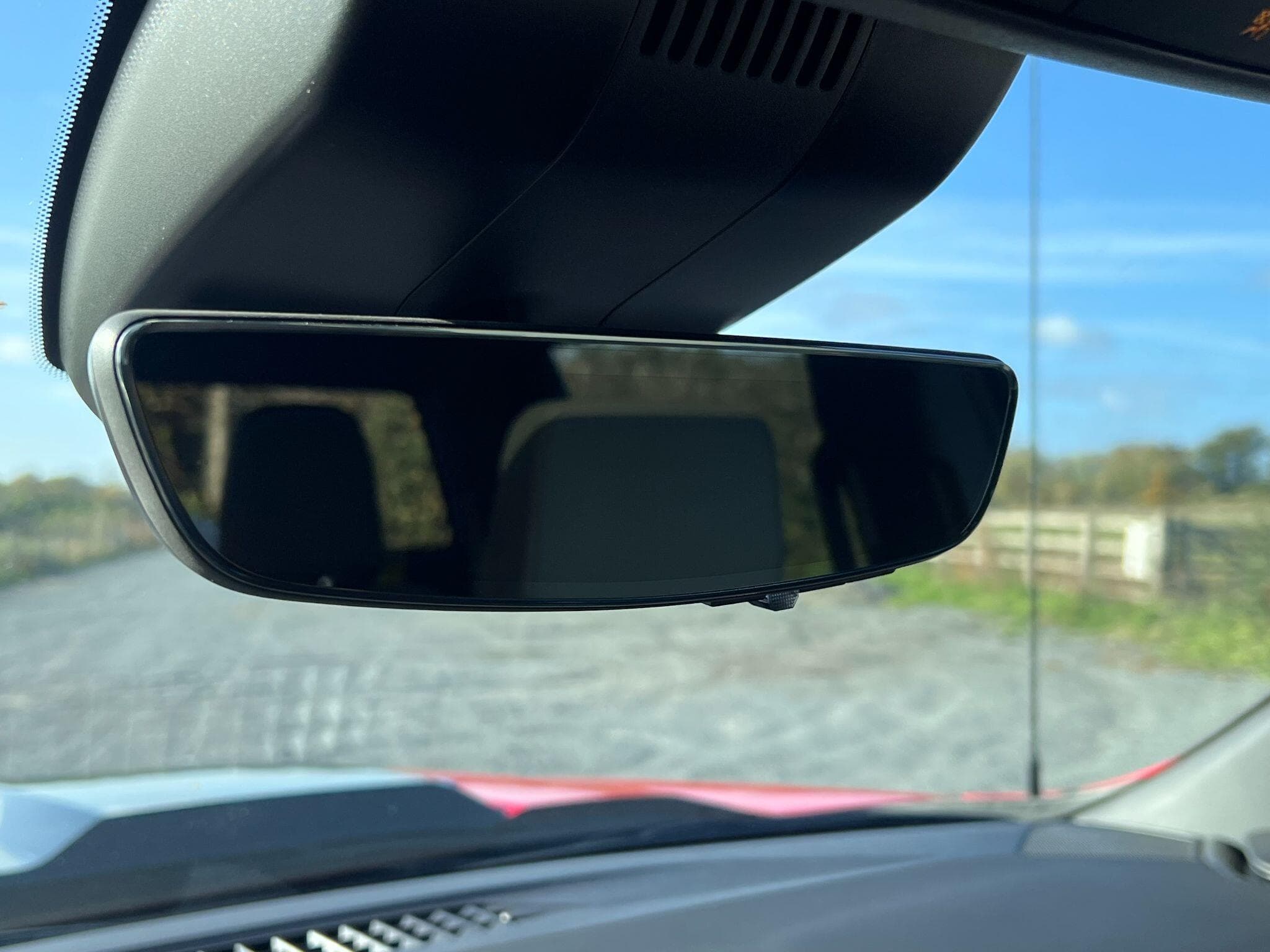 Chevrolet Silverado - Image 24