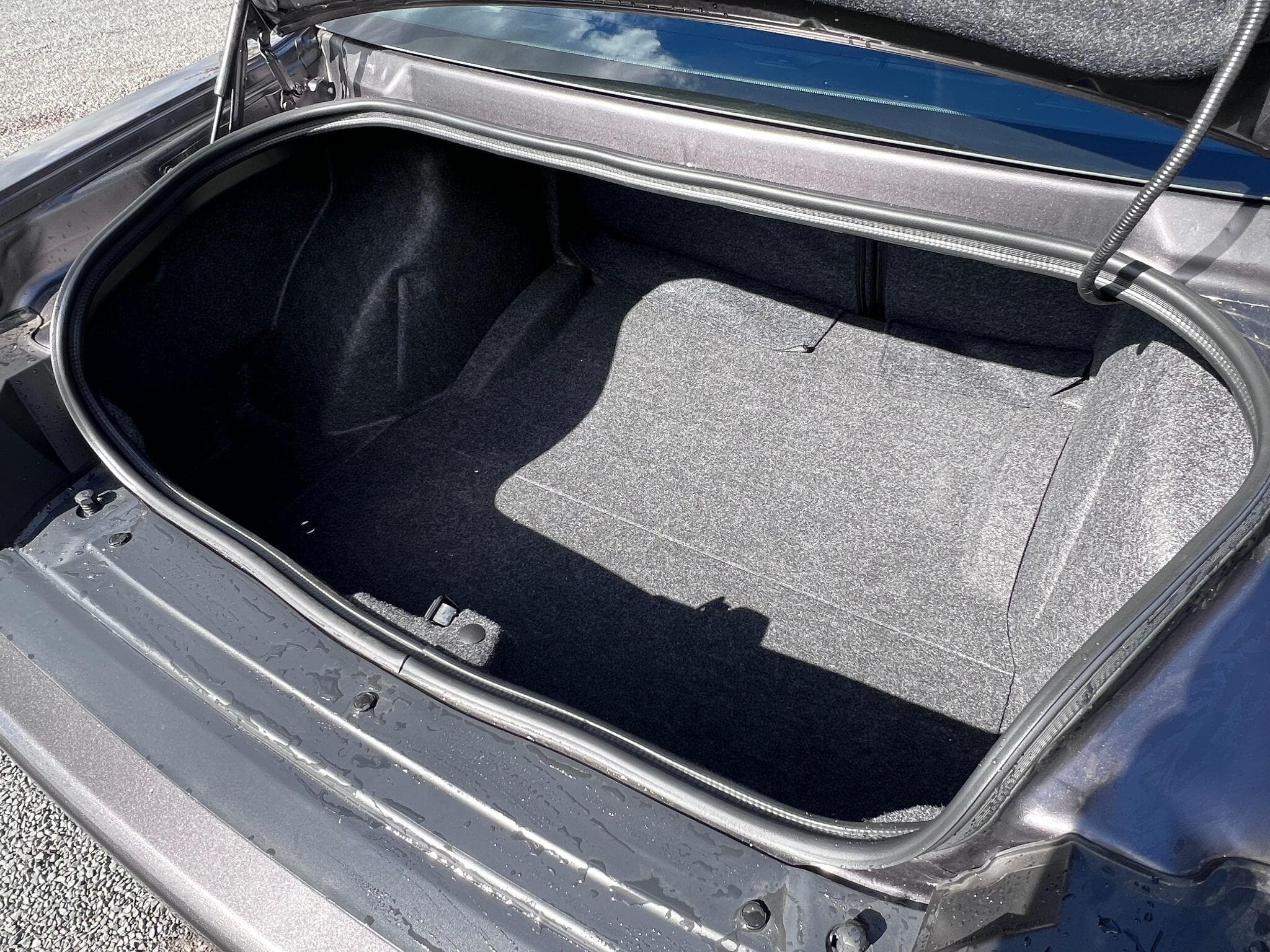 Dodge Challenger - Image 26