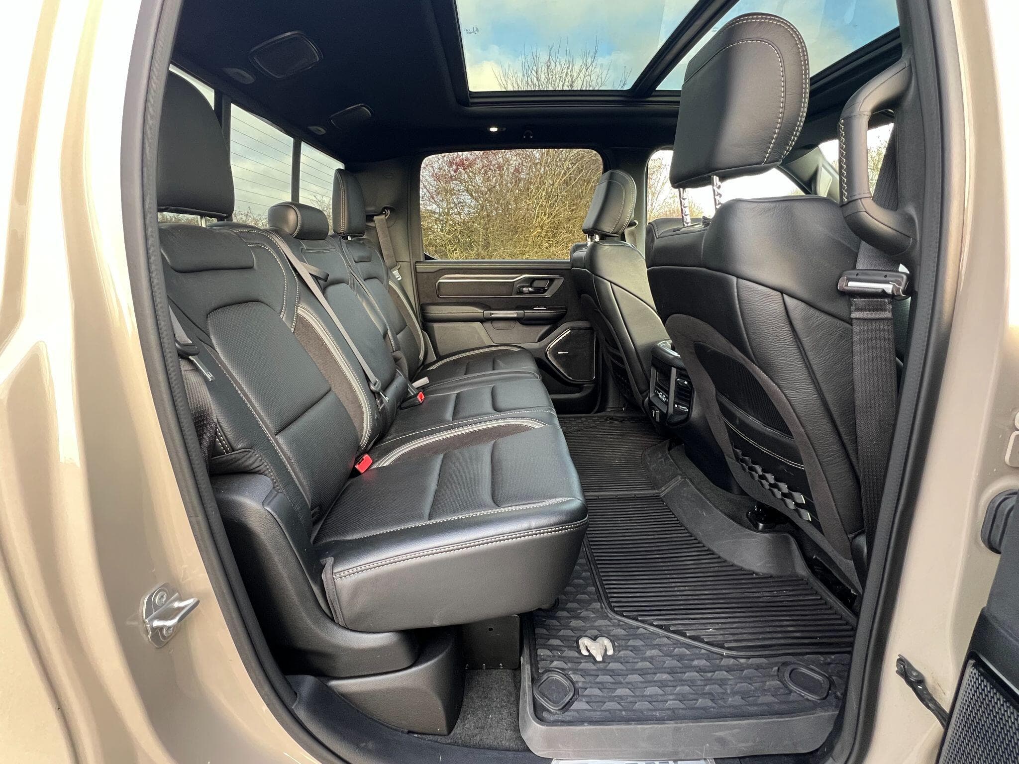 Dodge RAM - Image 32