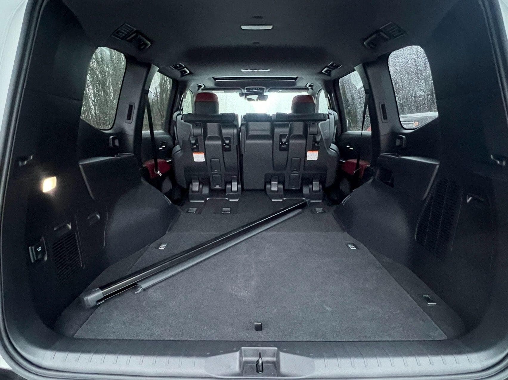 Toyota Land Cruiser - Image 13