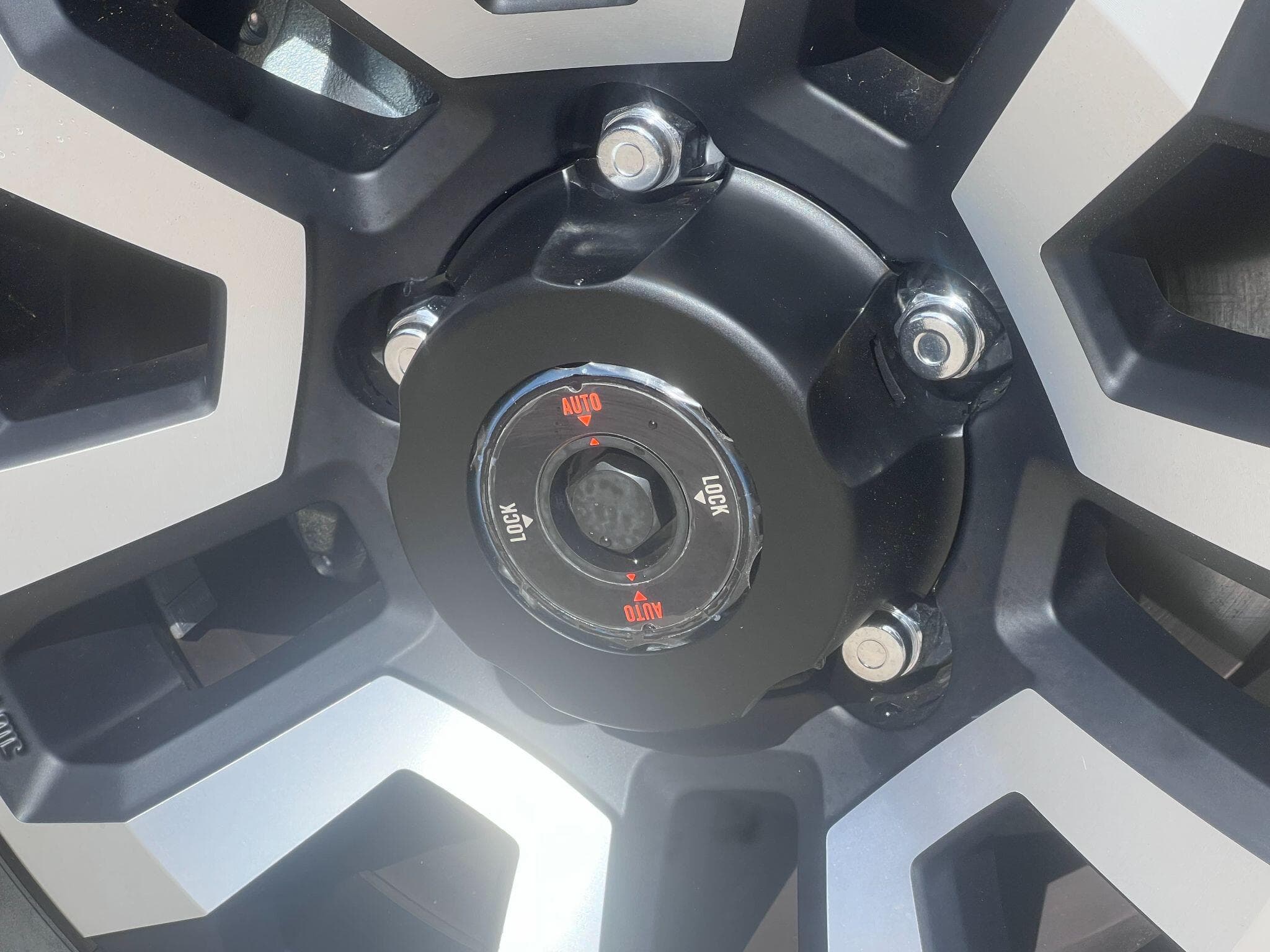 Toyota Land Cruiser - Image 28