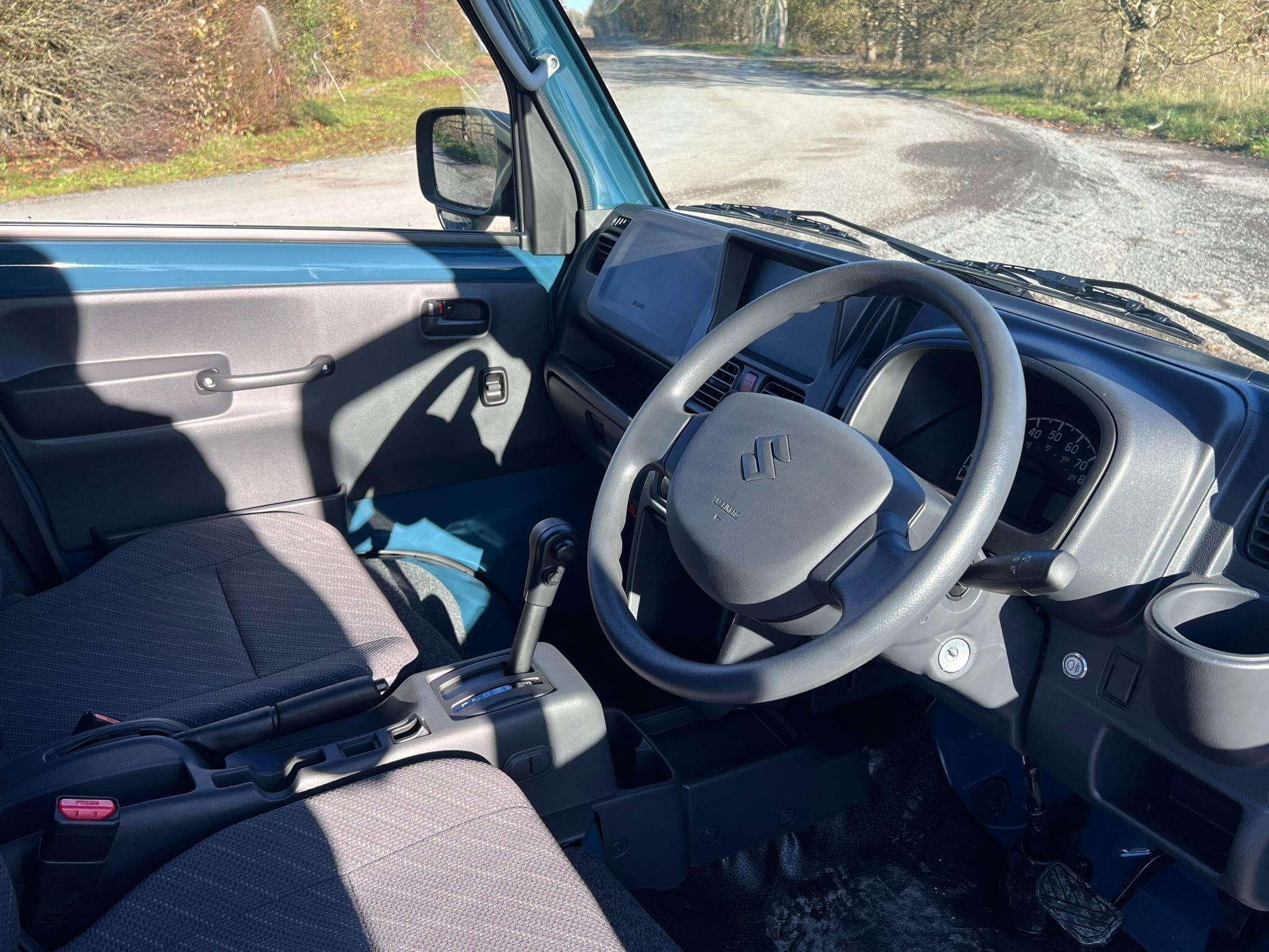 Suzuki Carry - Image 12