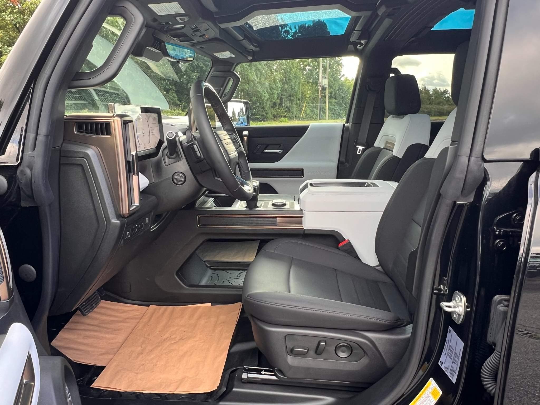 GMC Hummer 3X - Image 8