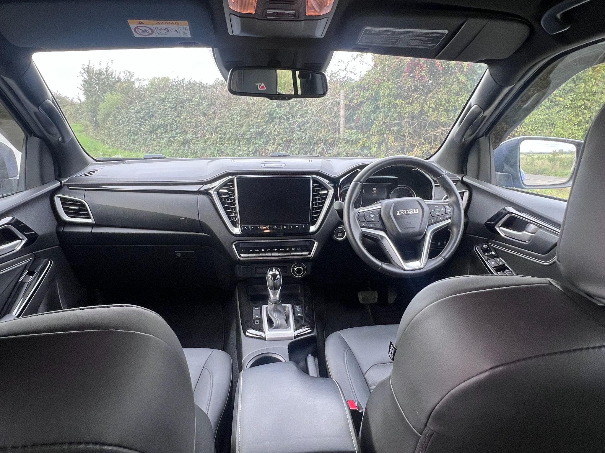 Isuzu D-Max - Image 9