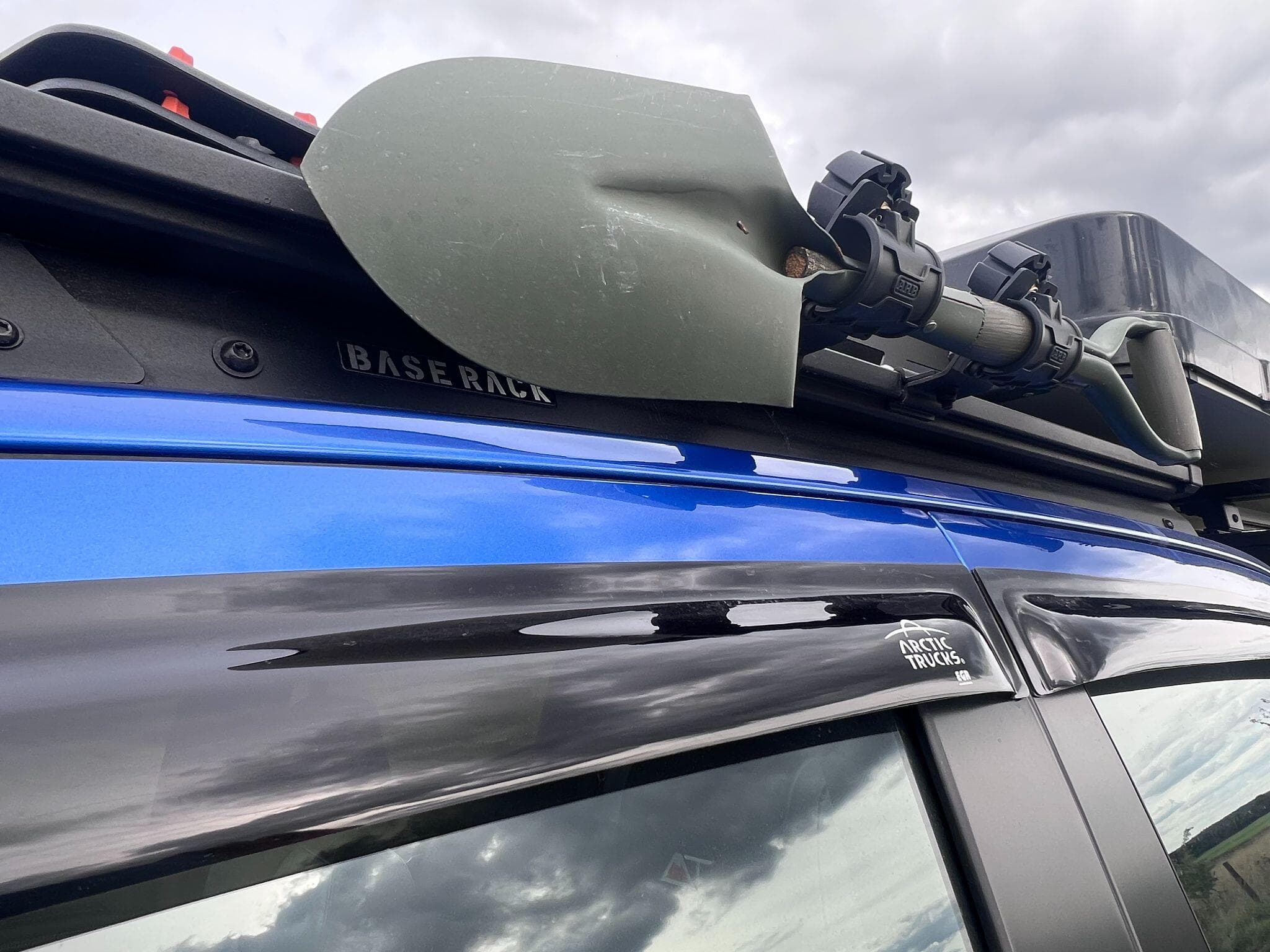 Isuzu D-Max - Image 25