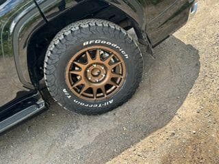 Toyota Land Cruiser - Image 5