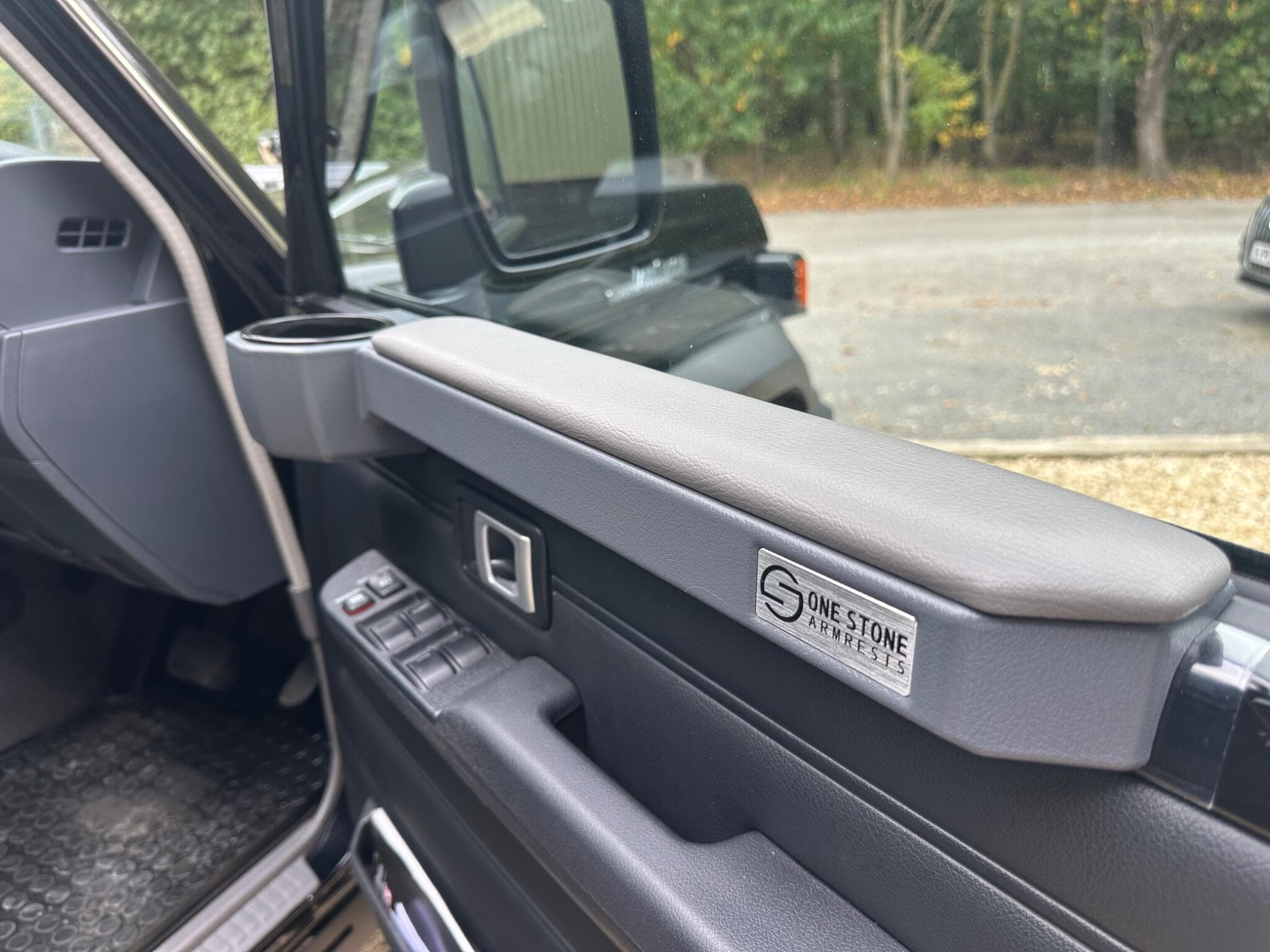 Toyota Land Cruiser - Image 15