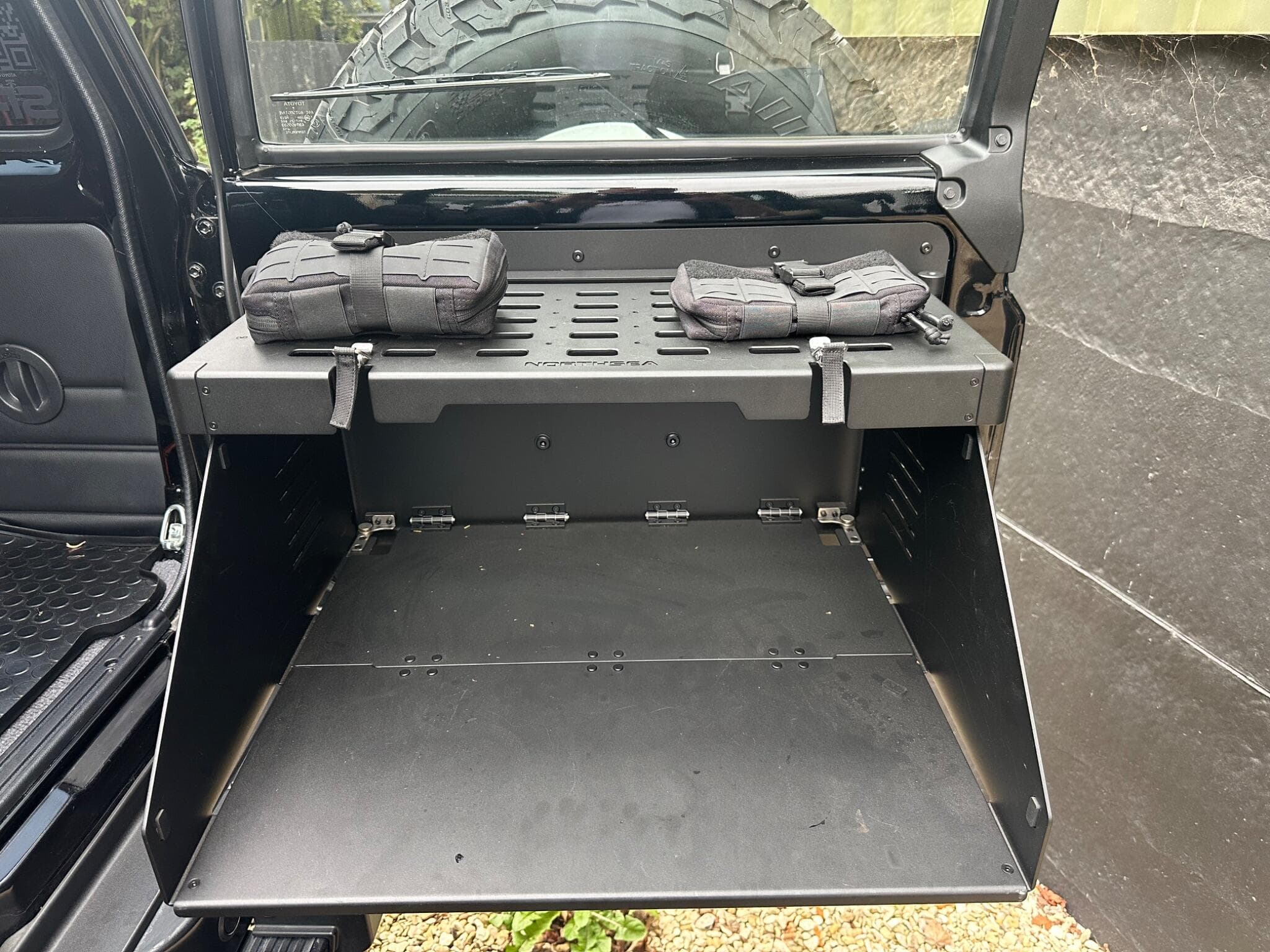 Toyota Land Cruiser - Image 16