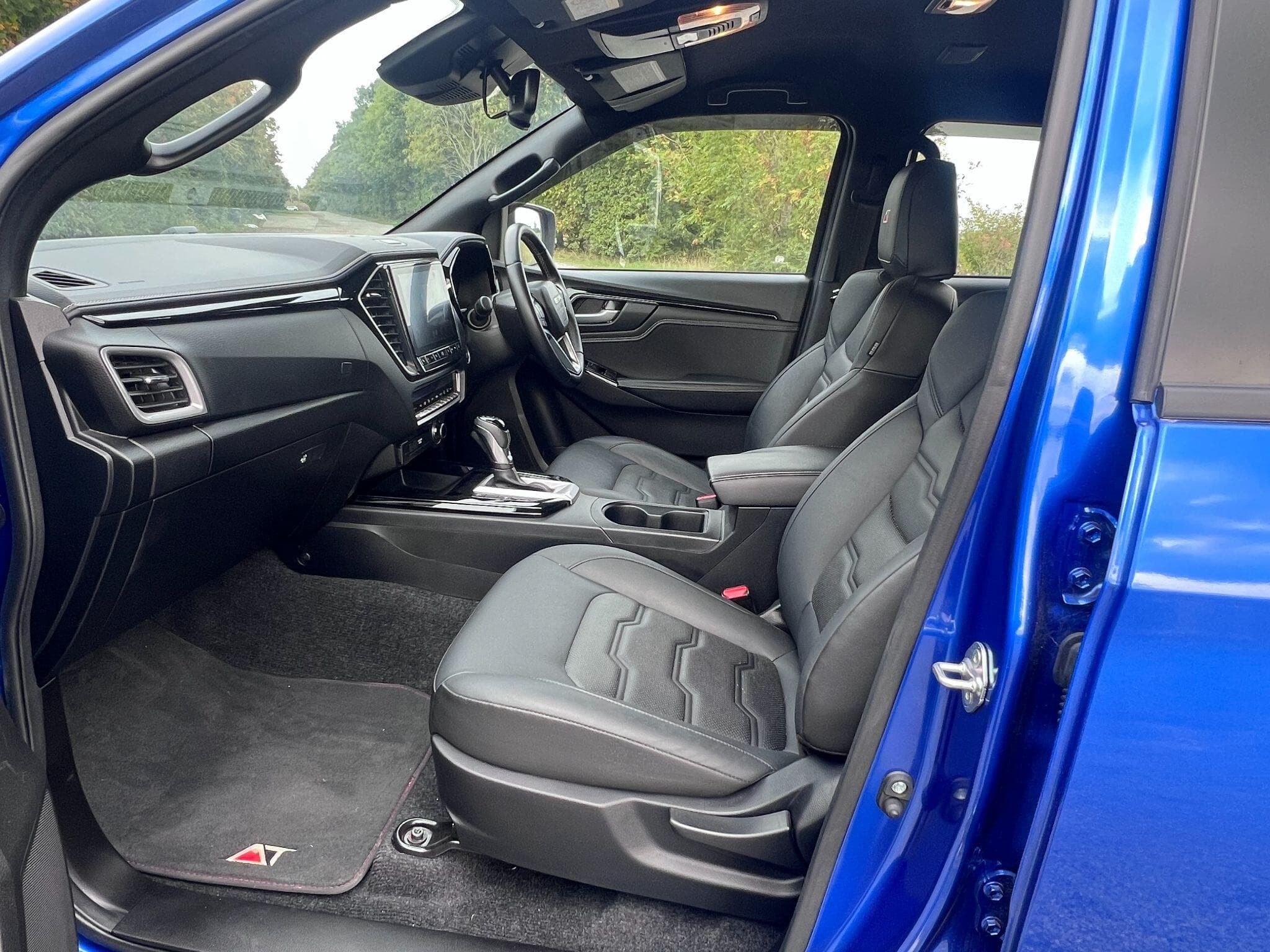 Isuzu D-Max - Image 10